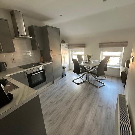 Westland Suites - Stylish, Modern, Elegant, Central Apartments A Londonderry Eksteriør bilde