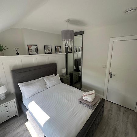 Westland Suites - Stylish, Modern, Elegant, Central Apartments A Londonderry Eksteriør bilde